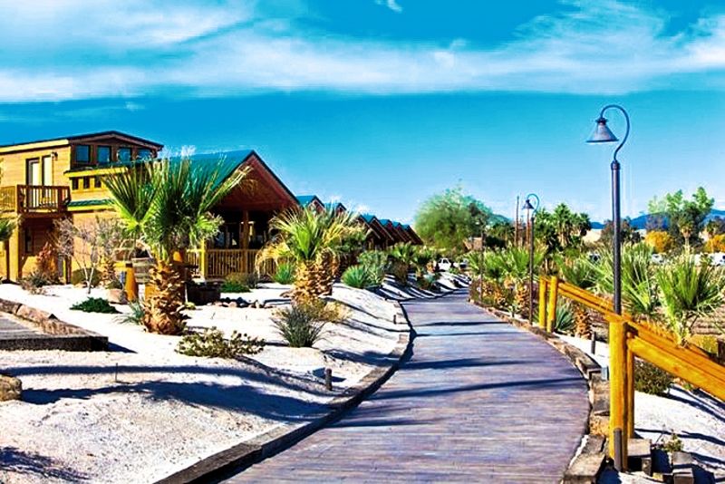 Pirate Cove Resort & Marina Needles Exteriér fotografie
