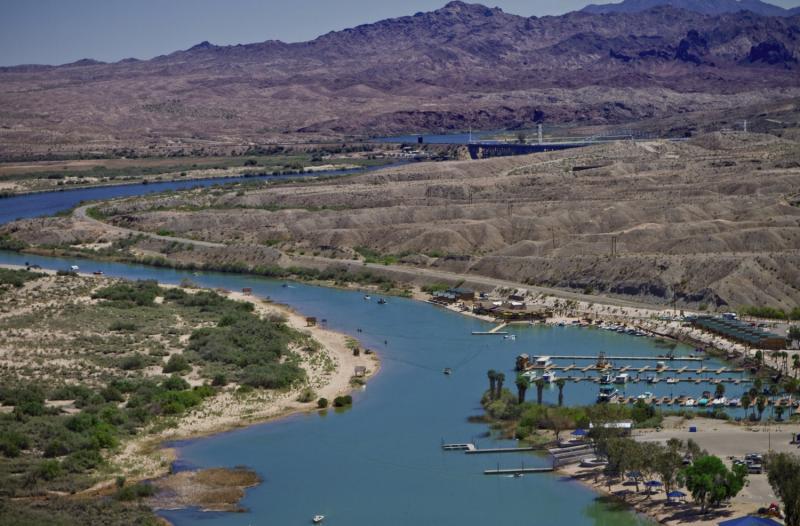 Pirate Cove Resort & Marina Needles Exteriér fotografie